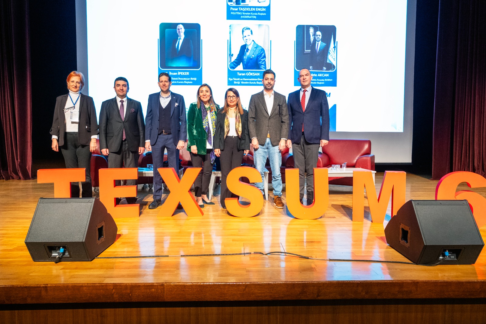 Tekstilin yol haritası TEXSUM’6’da ele alındı