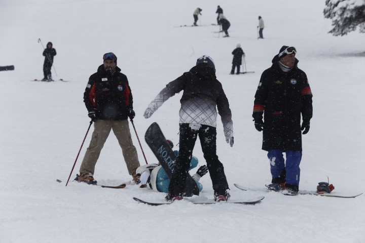 Uludağ'da kar kalınlığı 76 santimetreye ulaştı!