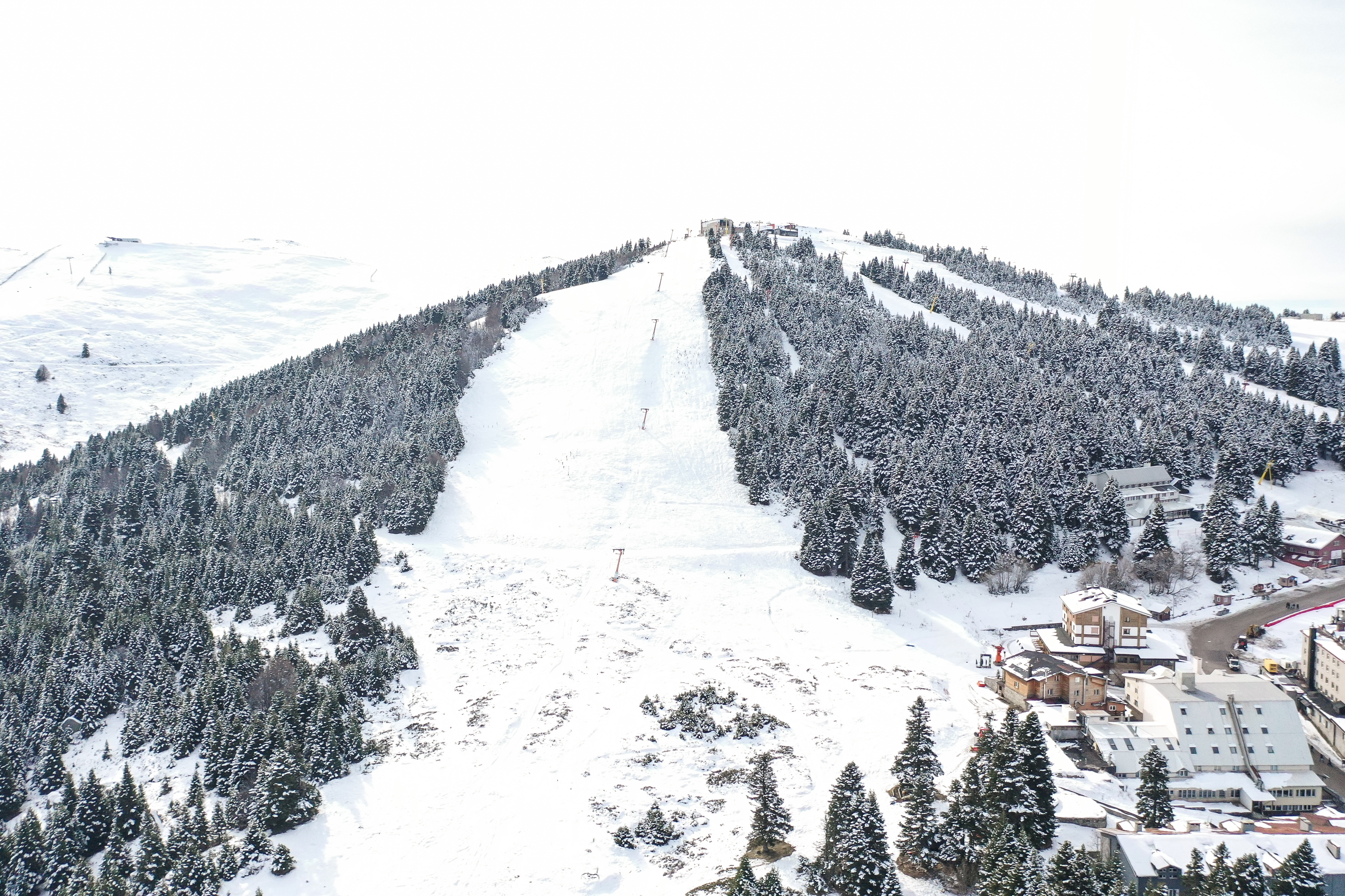 Uludağ’da Yılbaşı Rezervasyonları Zirvede: Sezon Karla Açılıyor