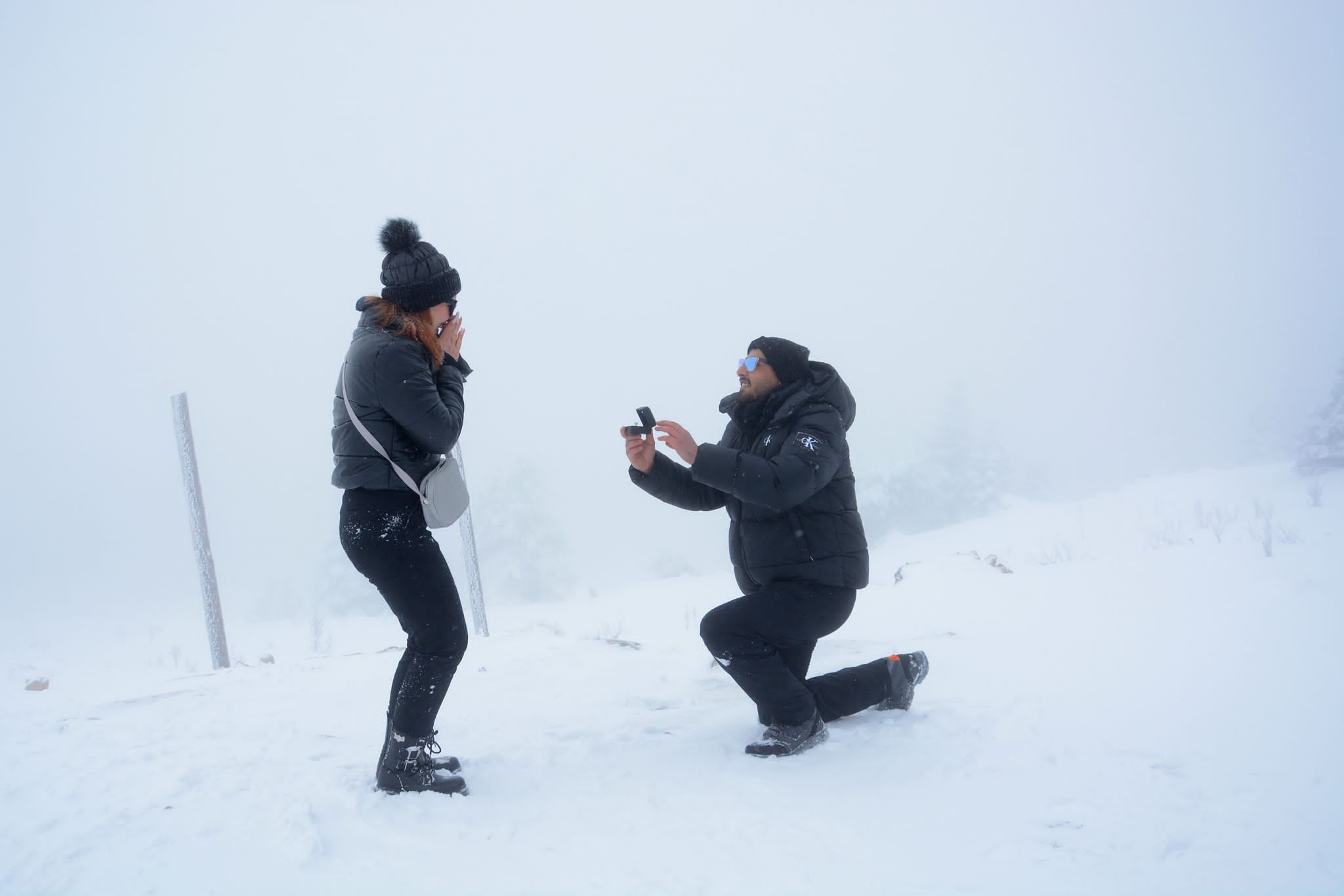 Uludağ'da yılın son ve ilk romantik sürprizleri: Karlar altında iki "Evet"
