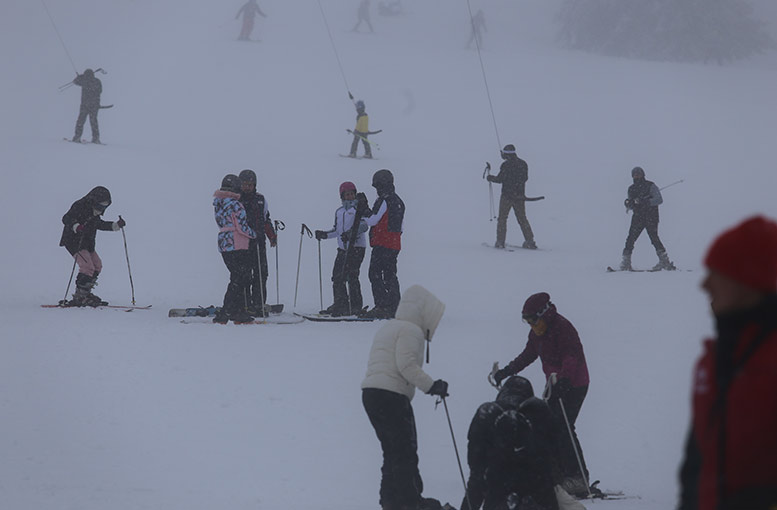 Uludağ'daki kar hem turizmi hem barajları sevindirdi