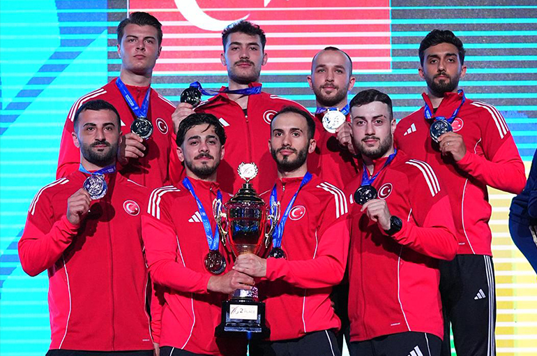 Uluslararası arenada Büyükşehir Belediyespor rüzgarı