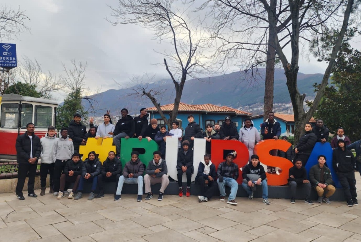 Uluslararası öğrenciler Bursa’nın tarihi ve kültürel mirasını yerinde tanıdı