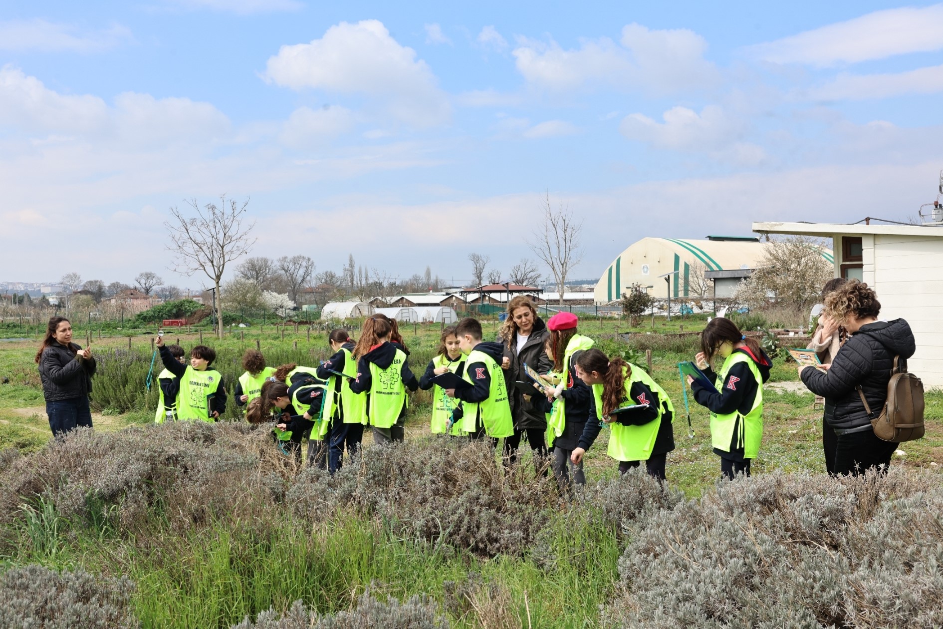 Ürünlü'de doğa sevgisi yeşeriyor