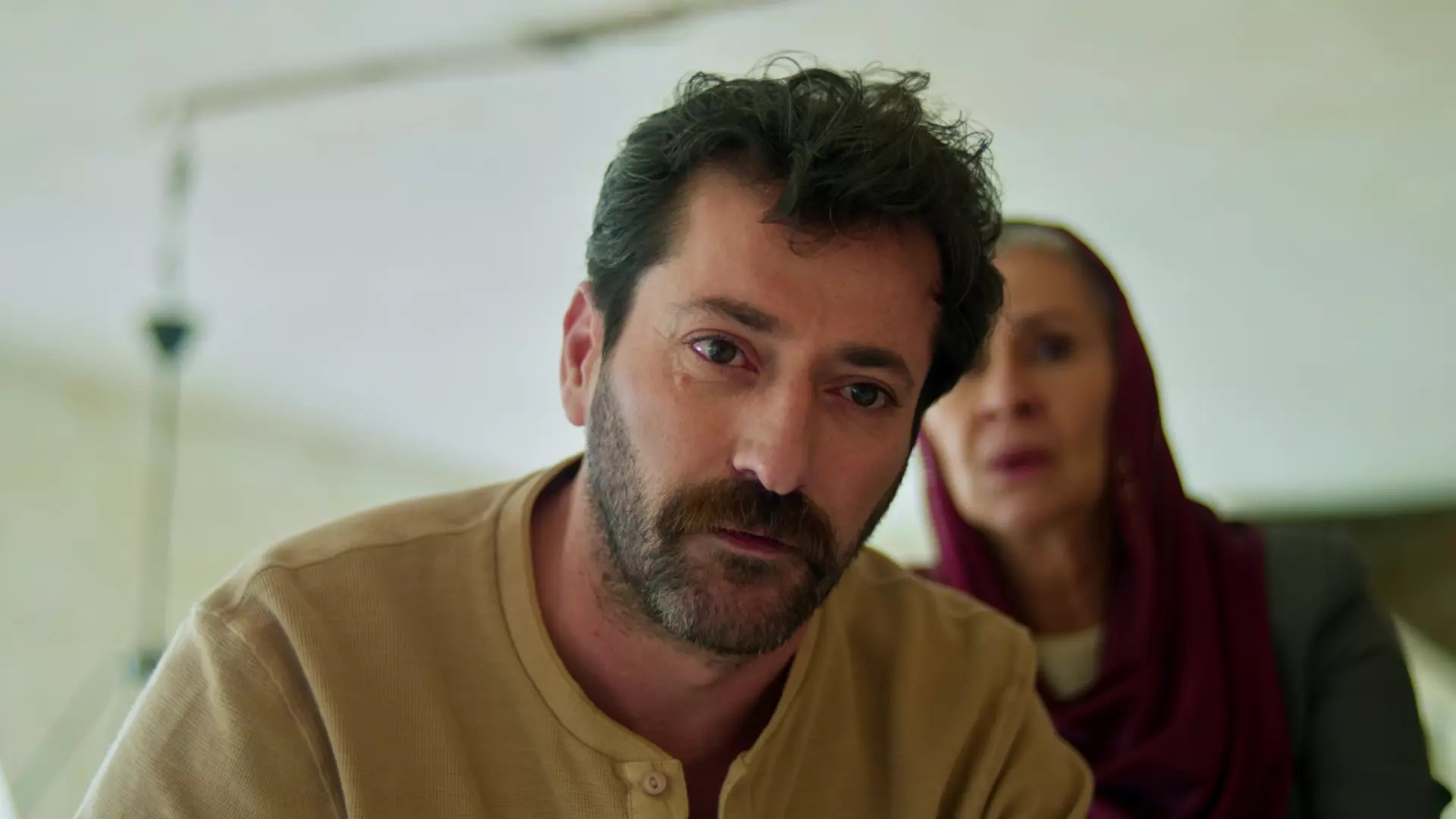 Uzak Şehir dizisinde kriz!