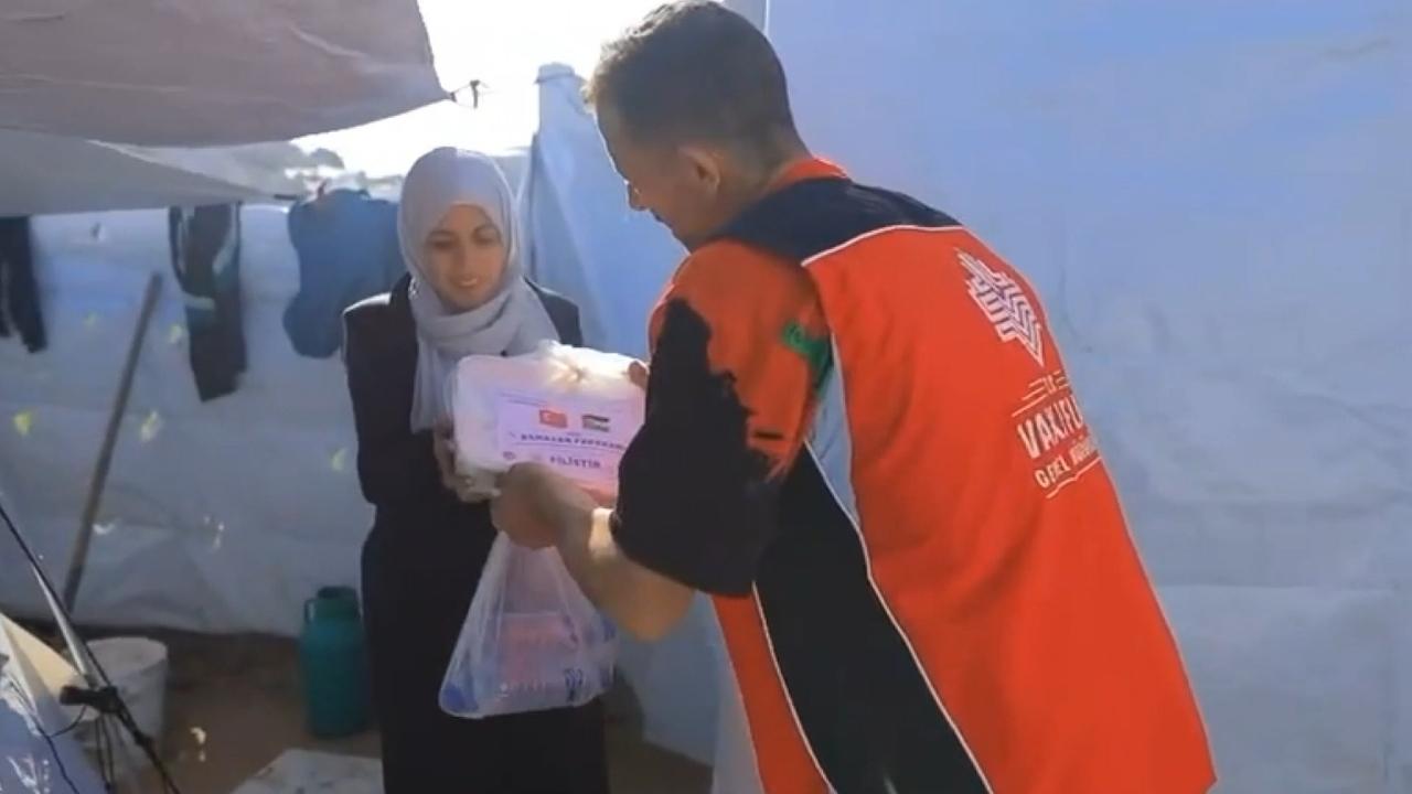 Vakıflar Genel Müdürlüğünden Gazze'ye 290 bin kişilik iftar desteği