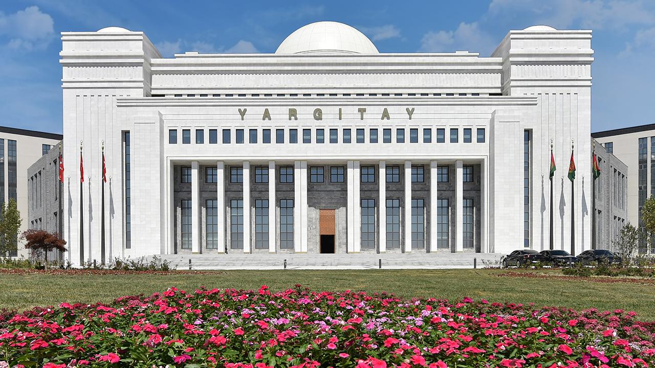 Yargıtay kontenjanından YSK üyeliğine seçilen ilk isim Mehmet Arı oldu