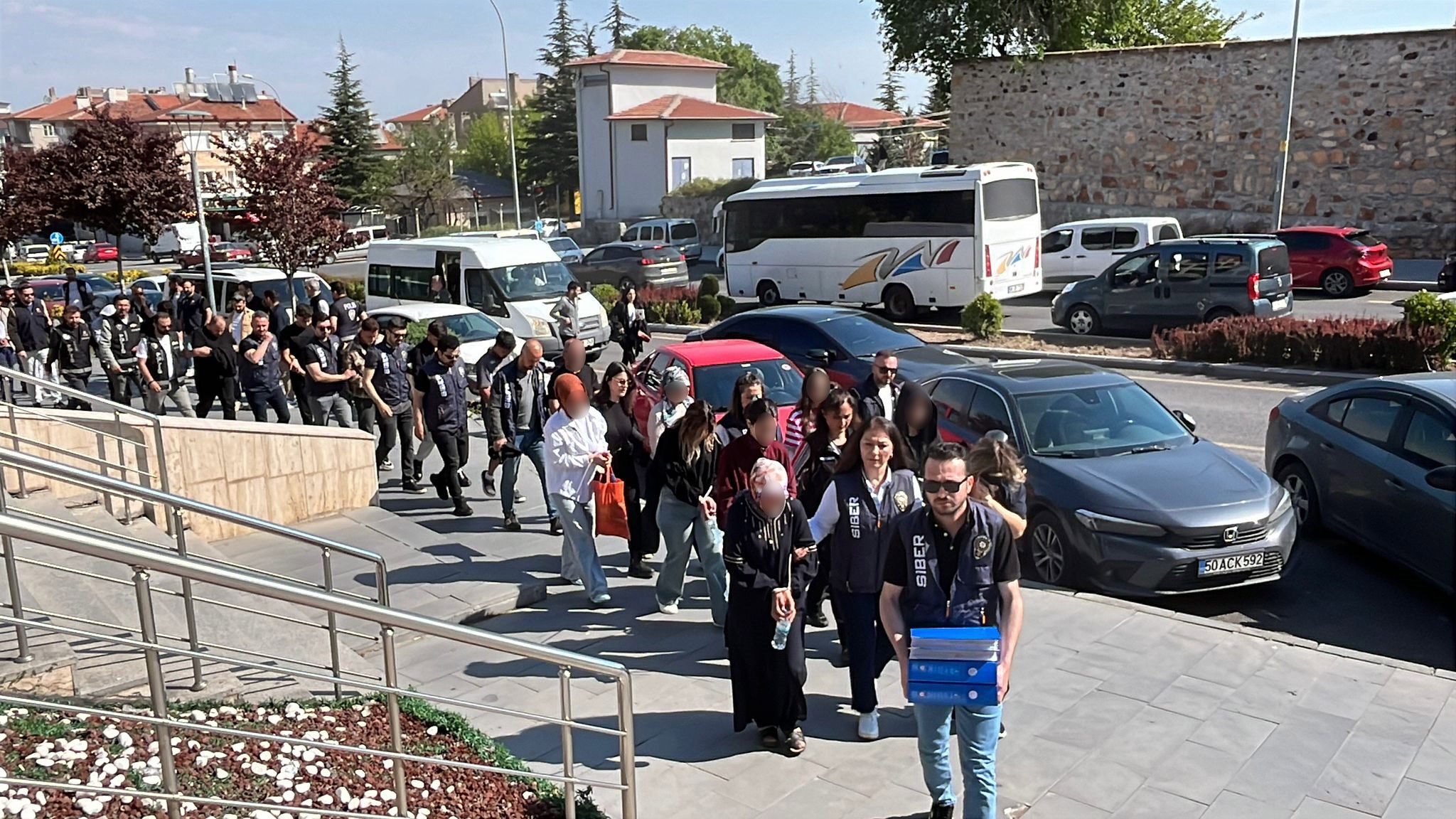 Yasa dışı bahis operasyonunda 34 şüpheli adliyeye sevk edildi