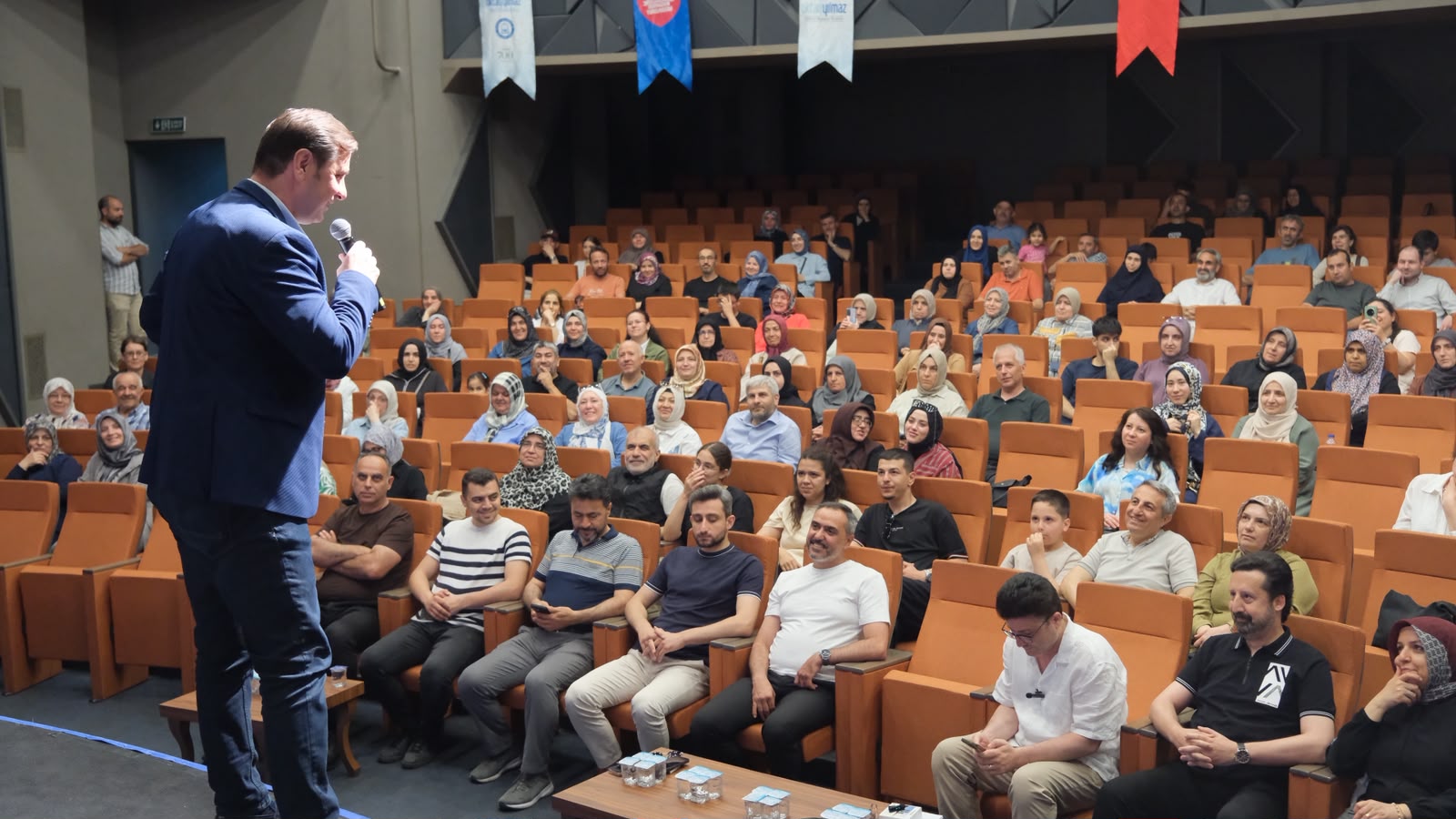Yıldırım Belediyesi’nden Ailelere Rehberlik Eğitimi