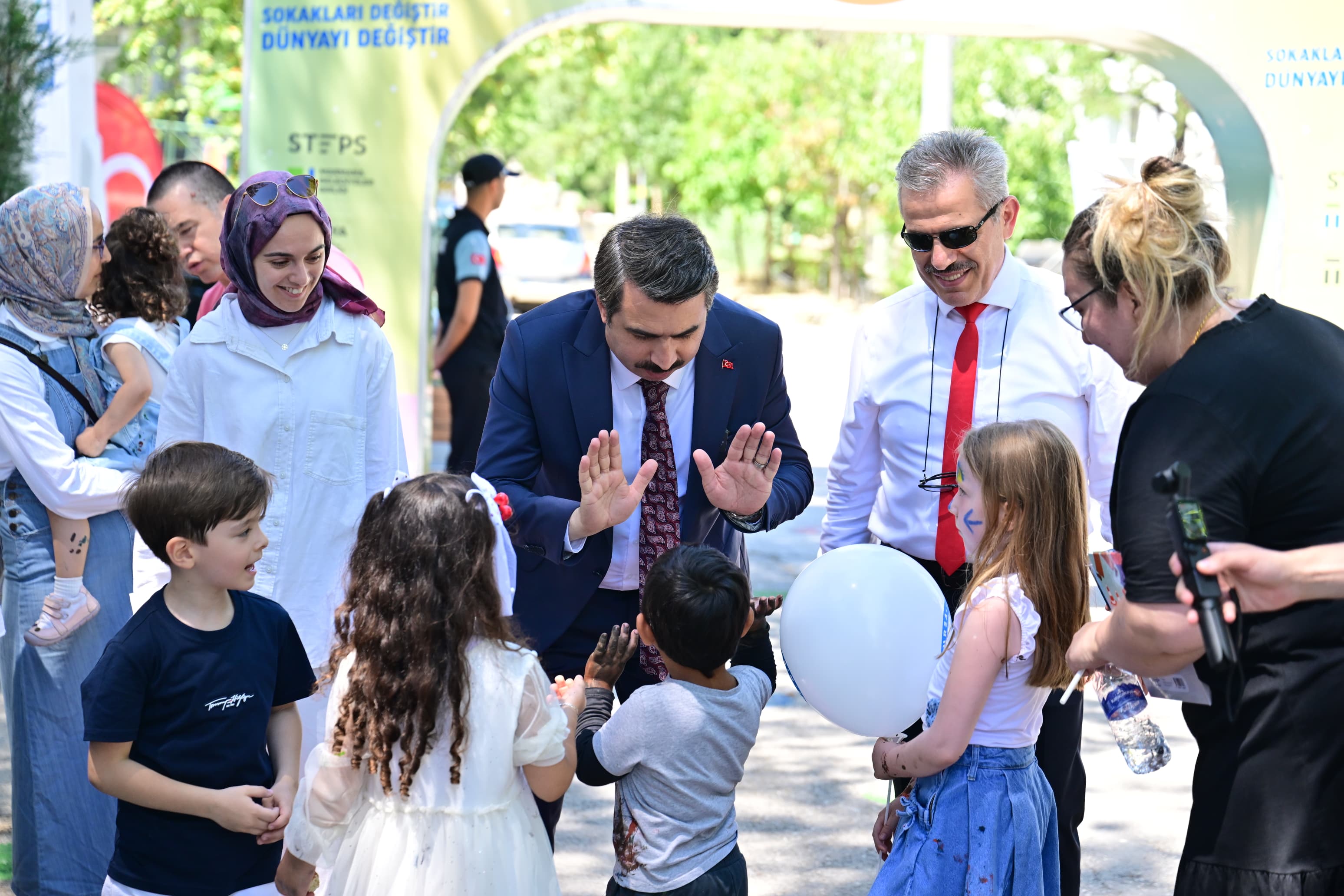 Yıldırım'da sokaklar çocuklar için dönüşüyor