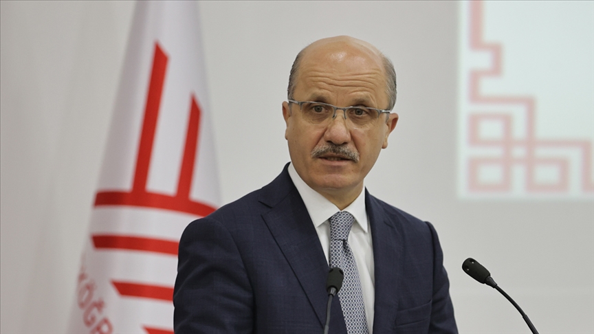 YÖK Başkanı Özvar açıkladı: Bazı bölümlerde kontenjanlar azaltılacak