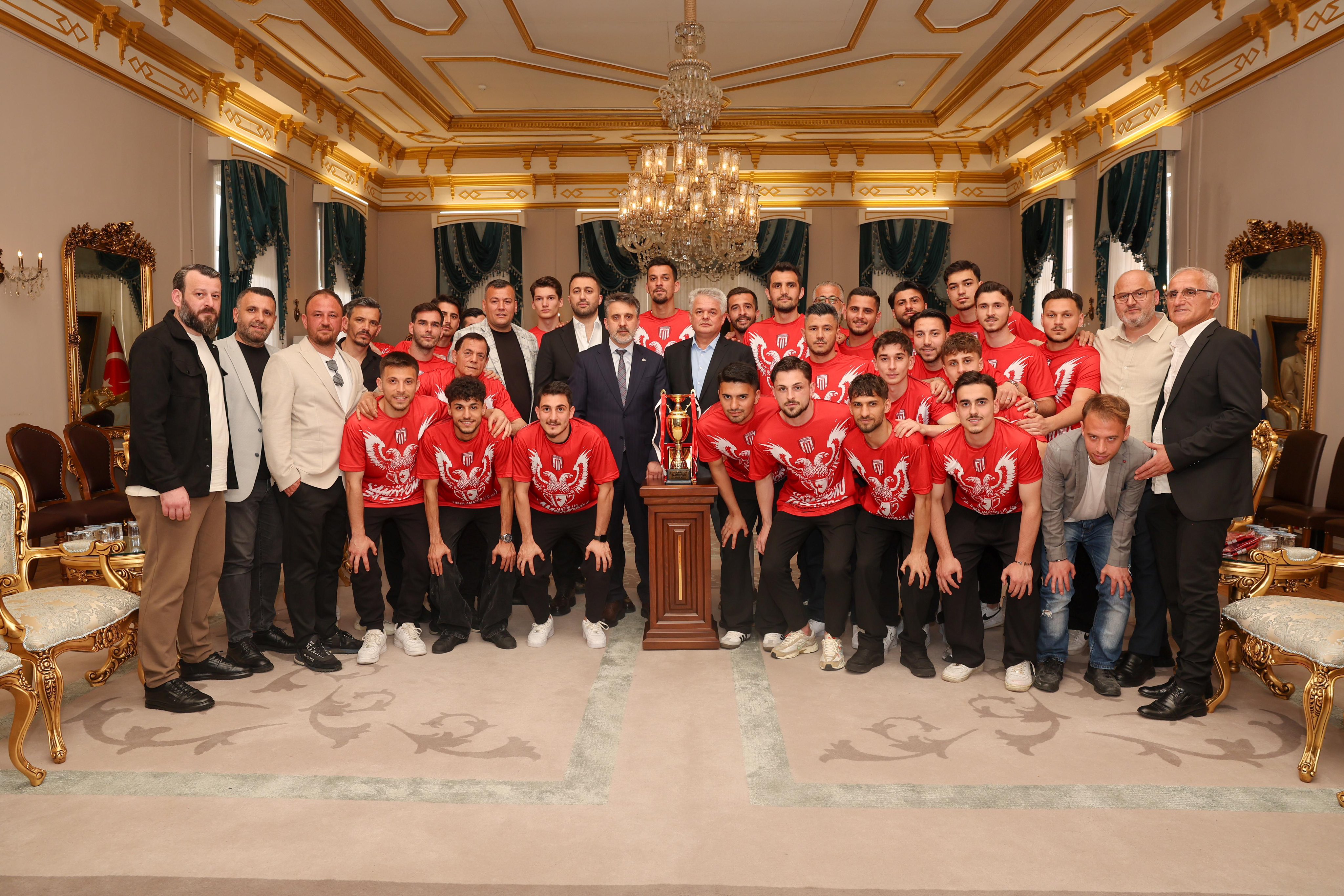 Zaferspor BAL Ligi’ne yükseldi: Bursa protokolünden tebrik yağdı!