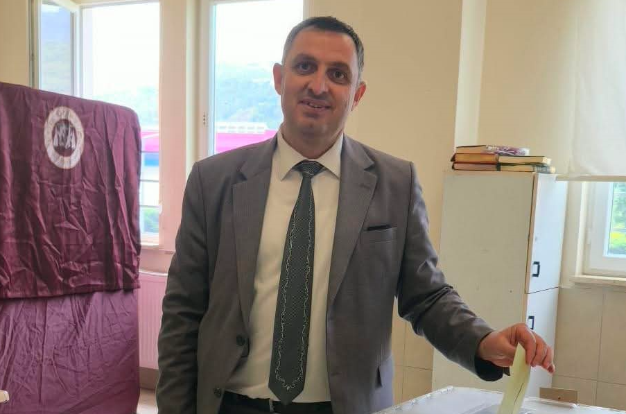 Ziya Kaya Mahallesi'nde muhtar Şaban İnce oldu